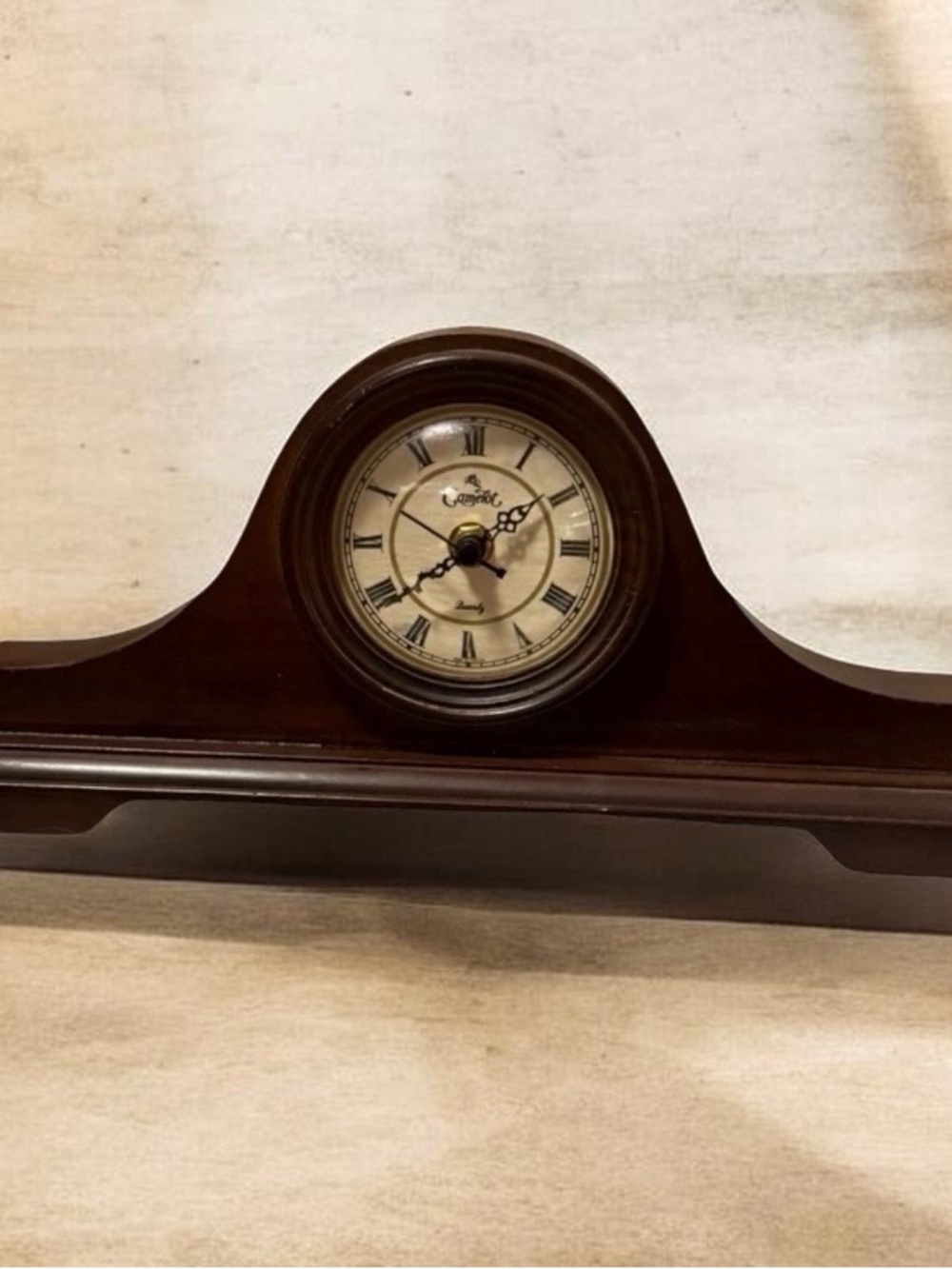 Camelot ~ Vintage ~ Clock ~ Wood ~ Mantle ~ Desk ~ Shelf